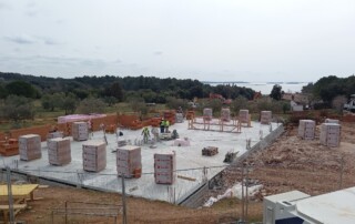 RADOVI U TIJEKU NA UPOV-U CUVI I POVRATNOM TLAČNOM CJEVOVODU ZA NAVODNJAVANJE PROČIŠĆENOM OTPADNOM VODOM RADOVI U TIJEKU NA UPOV-U CUVI I POVRATNOM TLAČNOM CJEVOVODU ZA NAVODNJAVANJE PROČIŠĆENOM OTPADNOM VODOM