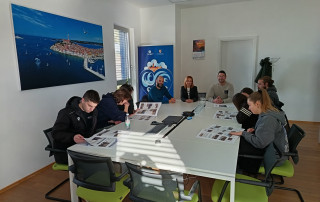 POSJET STUDENATA U PRATNJI PROFESORA PAOLA PALIAGE POSJET STUDENATA U PRATNJI PROFESORA PAOLA PALIAGE