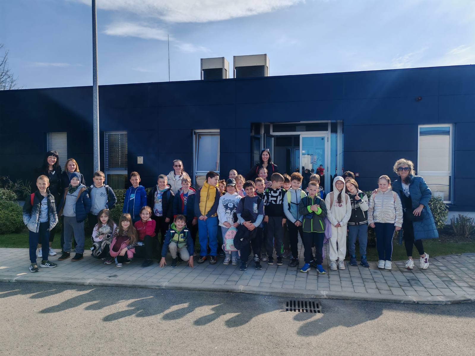 POVODOM SVJETSKOG DANA VODA UČENICI OŠ „VLADIMIR NAZOR“ ROVINJ – ROVIGNO POSJETILI UPOV CUVI POVODOM SVJETSKOG DANA VODA UČENICI OŠ „VLADIMIR NAZOR“ ROVINJ – ROVIGNO POSJETILI UPOV CUVI